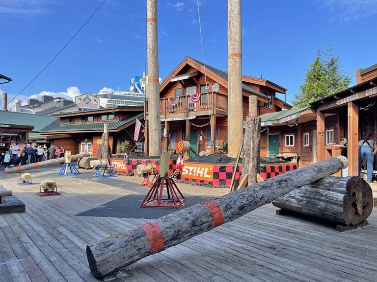 The Great Alaskan Lumberjack Show