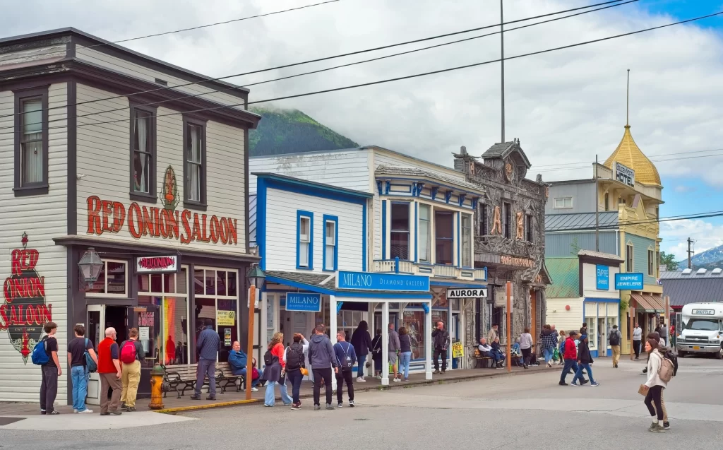 Red Onion Saloon